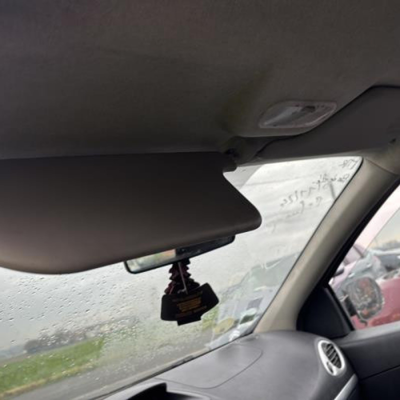 Serrure avant droit RENAULT CLIO 3 Photo n°17