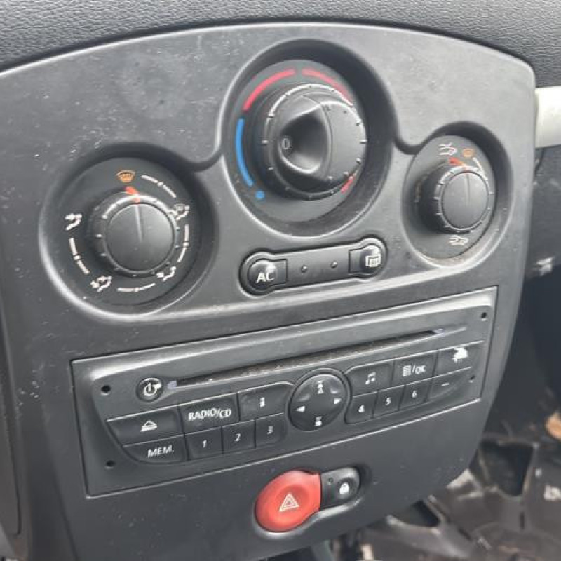 Serrure avant droit RENAULT CLIO 3 Photo n°19