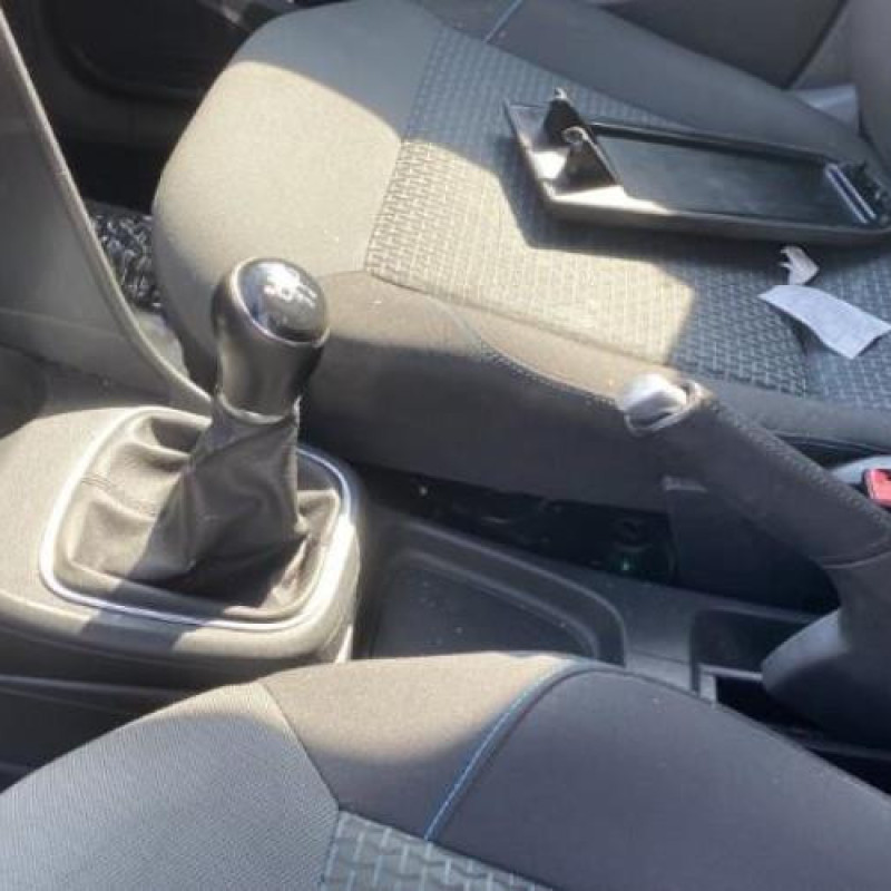 Poignee interieur avant droit VOLKSWAGEN POLO 5 Photo n°18