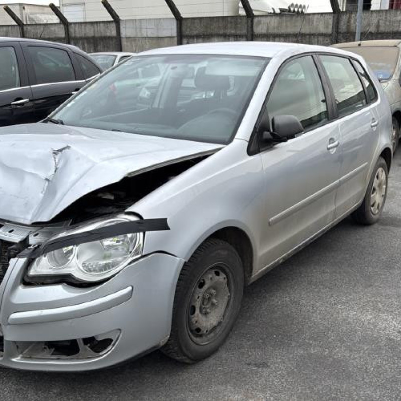 Serrure avant droit VOLKSWAGEN POLO 4 Photo n°6
