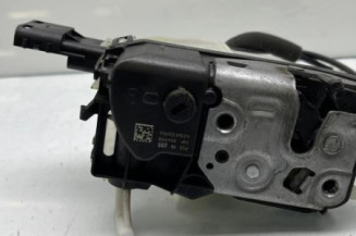 Serrure arriere droit PEUGEOT 3008 1