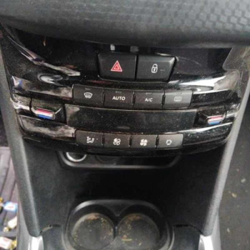 Leve vitre electrique arriere gauche PEUGEOT 2008 1 Photo n°14