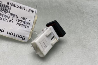 Bouton de warning NISSAN QASHQAI 1