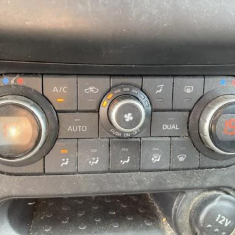 Bouton de warning NISSAN QASHQAI 1 Photo n°9