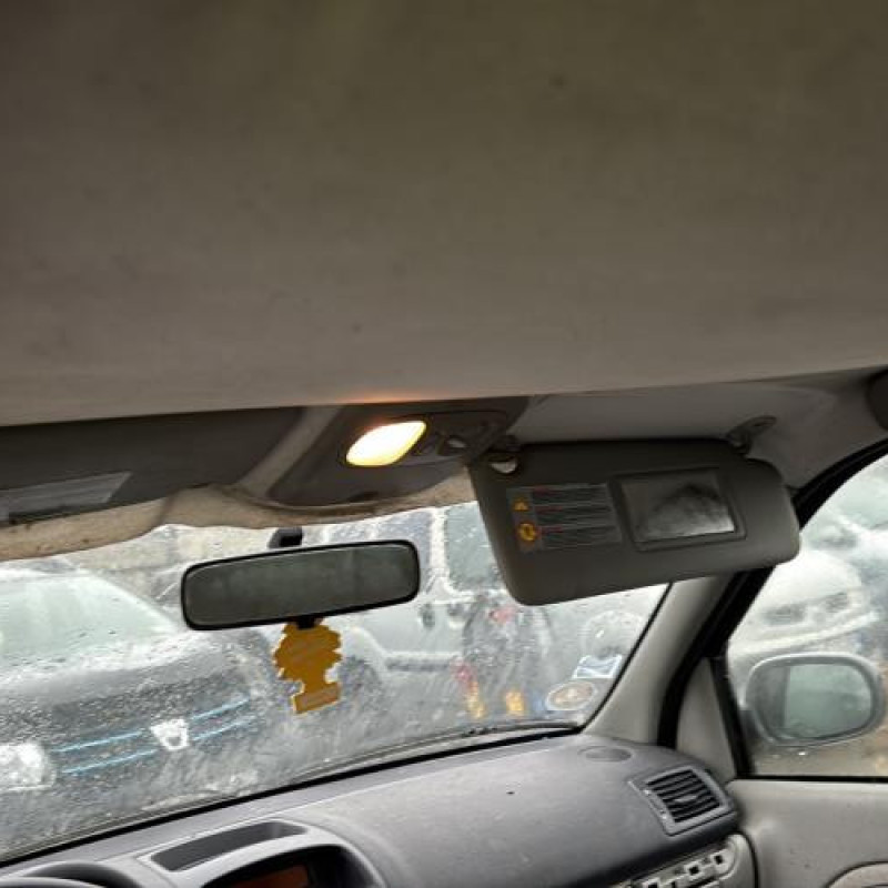 Bras essuie glace arriere RENAULT CLIO 2 Photo n°17