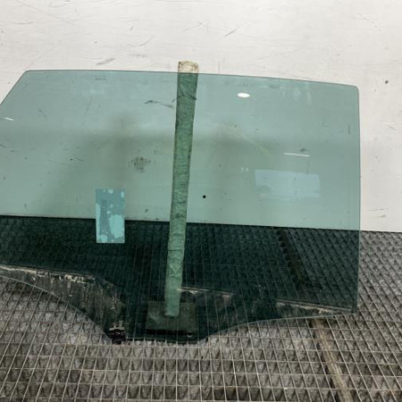 Vitre arriere droit CITROEN C4 2 Photo n°1