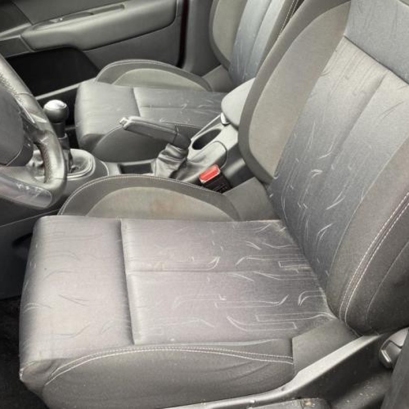 Vitre arriere droit CITROEN C4 2 Photo n°15
