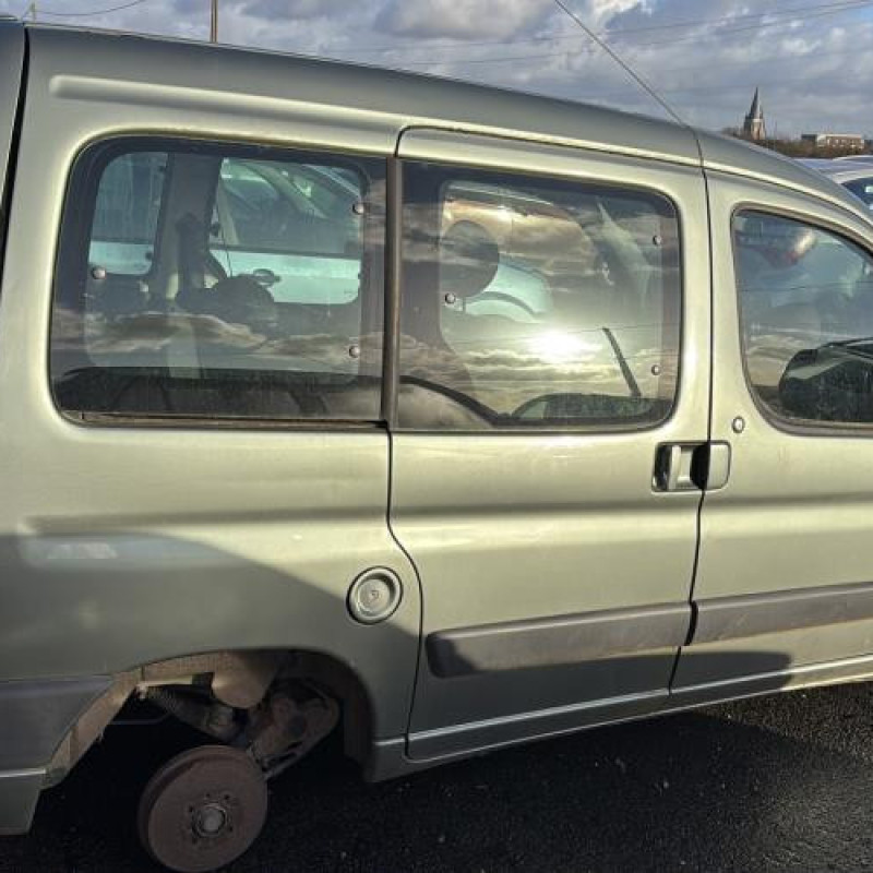 Porte avant droit PEUGEOT PARTNER 1 Photo n°15