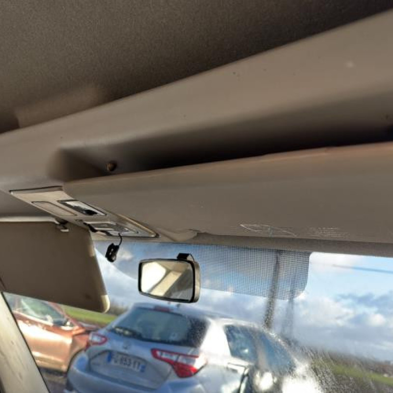 Porte avant droit PEUGEOT PARTNER 1 Photo n°19