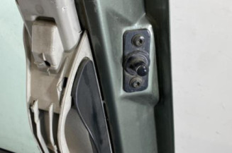 Porte laterale gauche PEUGEOT PARTNER 1