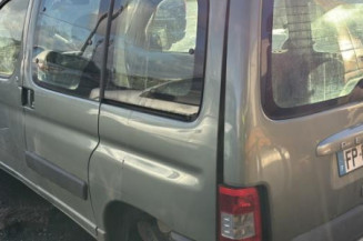 Porte laterale gauche PEUGEOT PARTNER 1