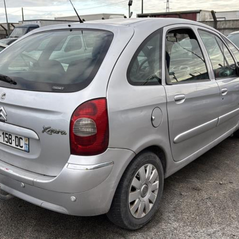 Porte avant droit CITROEN XSARA PICASSO Photo n°10