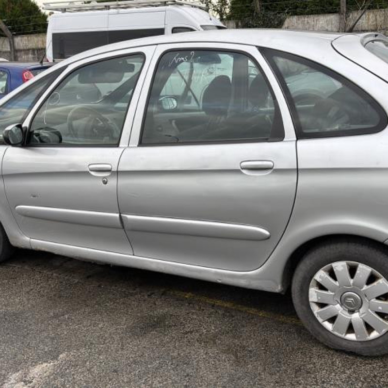 Porte avant droit CITROEN XSARA PICASSO Photo n°14