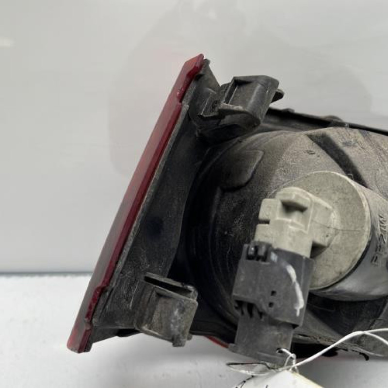 Anti brouillard arriere gauche CITROEN C3 PICASSO Photo n°4