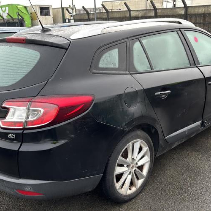 Plage arriere RENAULT MEGANE 3 Photo n°7