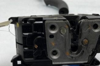 Serrure avant droit RENAULT MEGANE 3