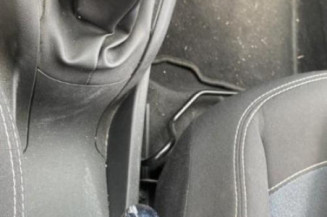 Serrure avant droit PEUGEOT 208 1