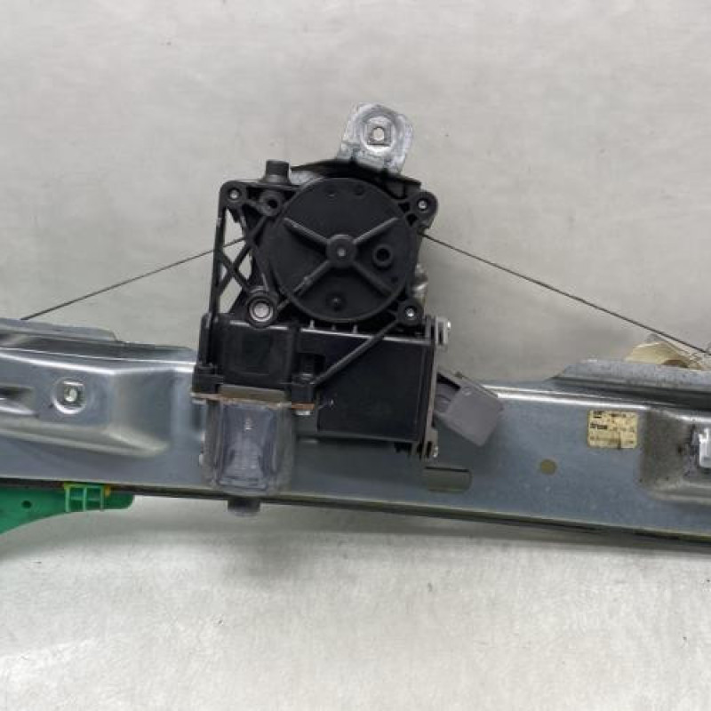 Leve vitre electrique arriere gauche OPEL ASTRA J Photo n°3