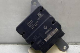 Boitier air bag RENAULT CLIO 4 Photo n°1