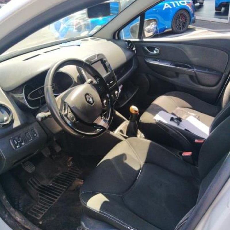 Charniere de capot RENAULT CLIO 4 Photo n°8