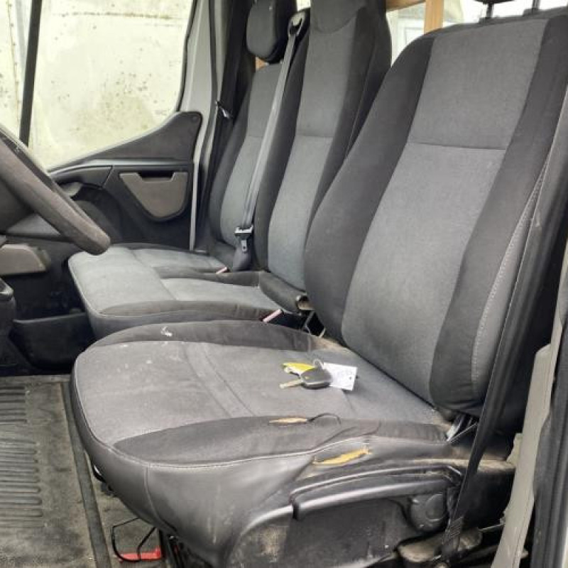 Etrier arriere droit (freinage) RENAULT MASTER 3 Photo n°11