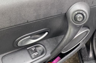 Retroviseur droit RENAULT CLIO 3
