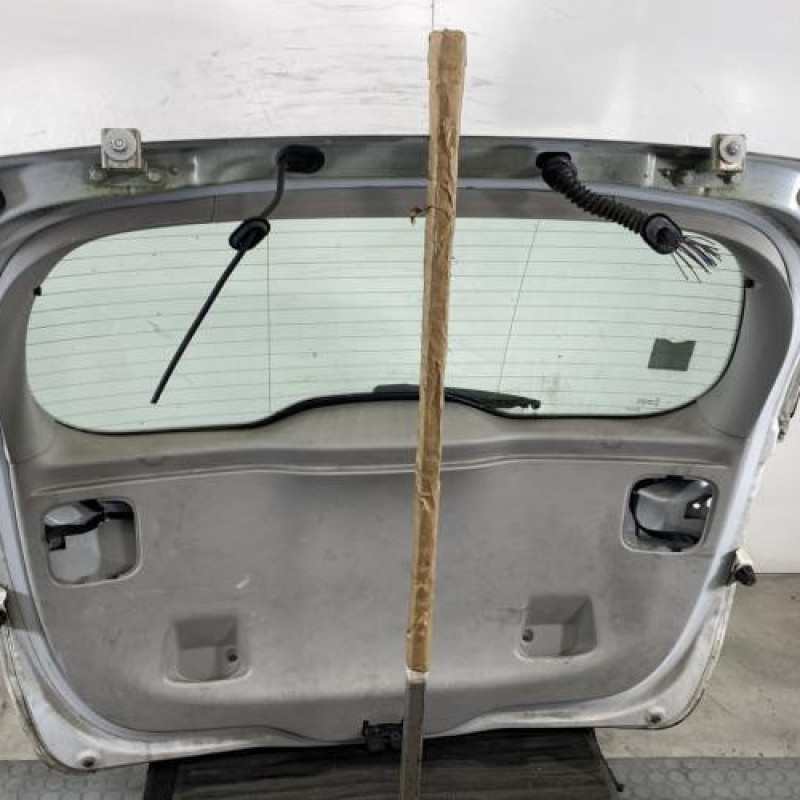 Malle/Hayon arriere RENAULT SCENIC 3 Photo n°13