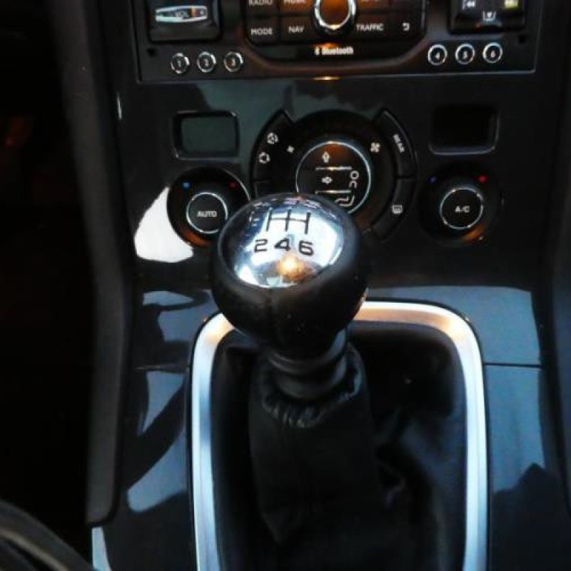 Boite de vitesses PEUGEOT 5008 1 Photo n°13