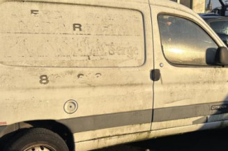 Calandre CITROEN BERLINGO 1
