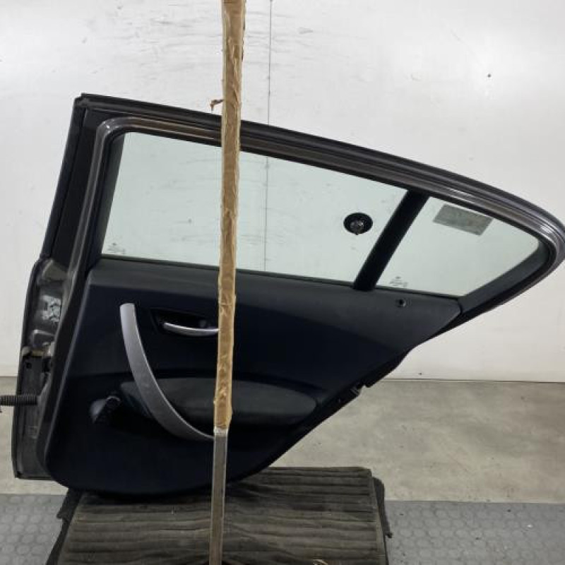 Porte arriere droit BMW SERIE 1 E87 Photo n°6