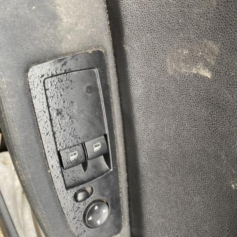 Porte arriere droit BMW SERIE 1 E87 Photo n°16