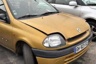 Vitre avant gauche RENAULT CLIO 2