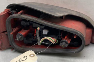 Feu arriere principal droit (feux) PEUGEOT 106