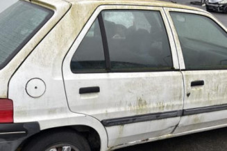 Feu arriere principal droit (feux) PEUGEOT 106