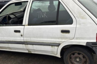 Feu arriere principal droit (feux) PEUGEOT 106