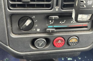 Feu arriere principal droit (feux) PEUGEOT 106