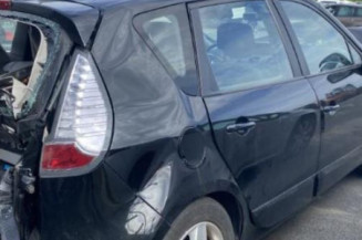 Etrier arriere droit (freinage) RENAULT SCENIC 3