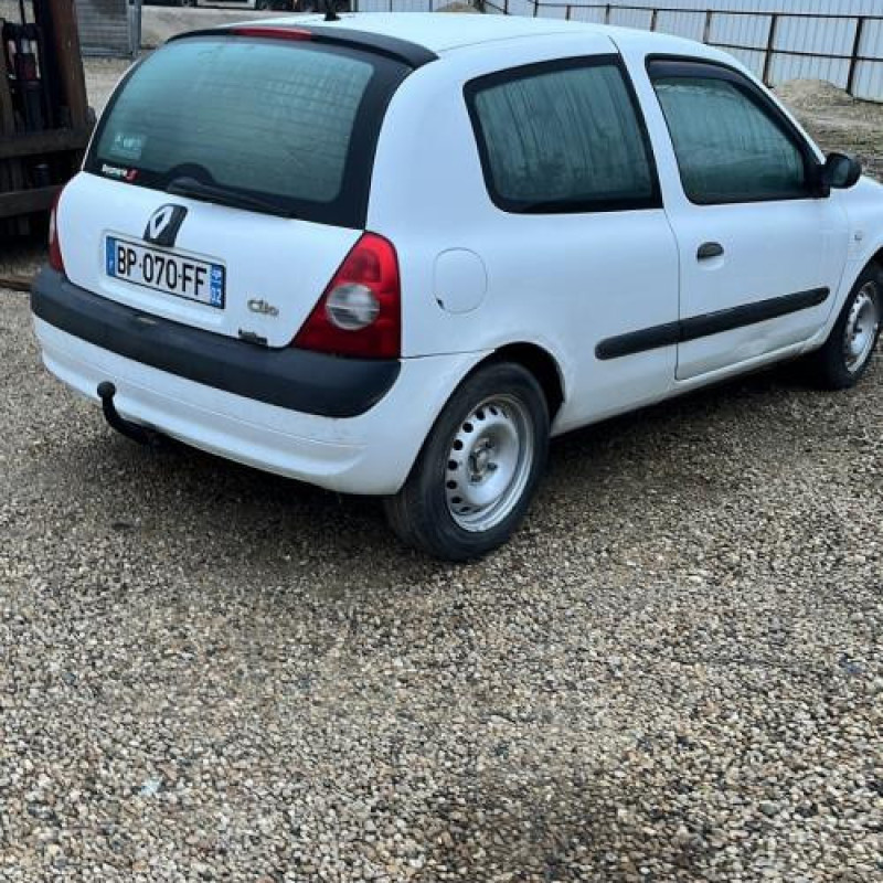 Bouton de warning RENAULT CLIO 2 Photo n°7