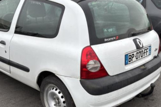 Bouton de warning RENAULT CLIO 2