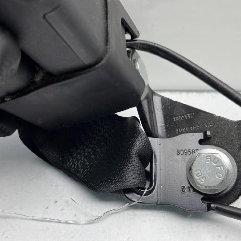 Attache ceinture arriere droit RENAULT KADJAR Photo n°3