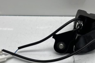 Attache ceinture arriere droit RENAULT KADJAR