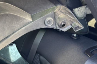 Etrier arriere droit (freinage) RENAULT KADJAR