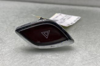 Bouton de warning CITROEN C3 2 Photo n°1