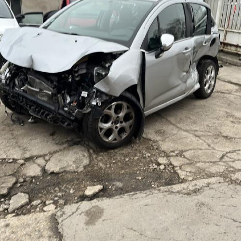 Bouton de warning CITROEN C3 2 Photo n°5