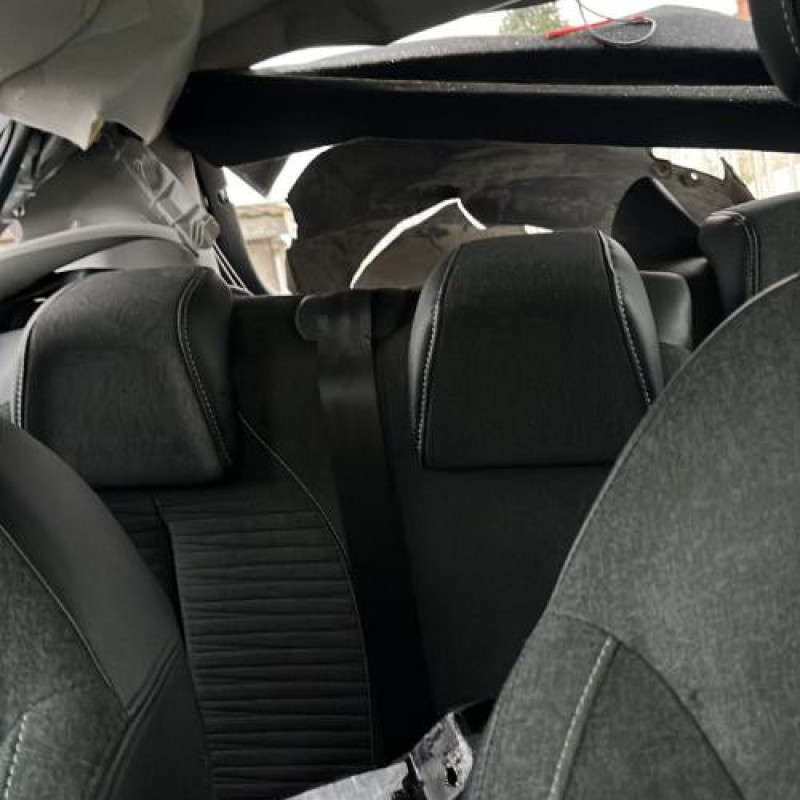 Bouton de warning CITROEN C3 2 Photo n°11
