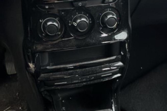Bouton de warning CITROEN C3 2
