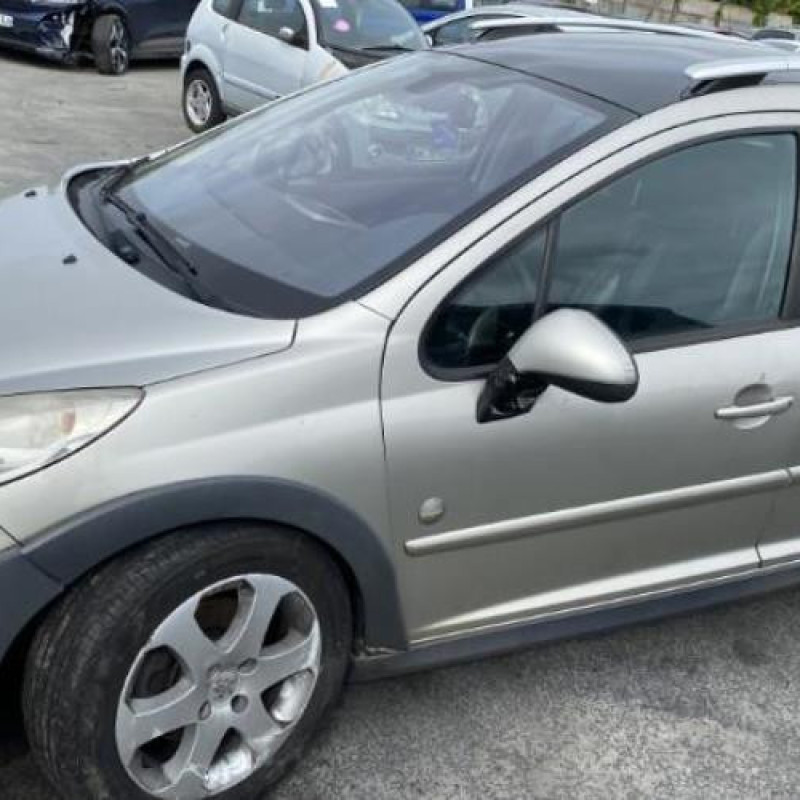 Extension d'aile arriere gauche PEUGEOT 207 Photo n°14