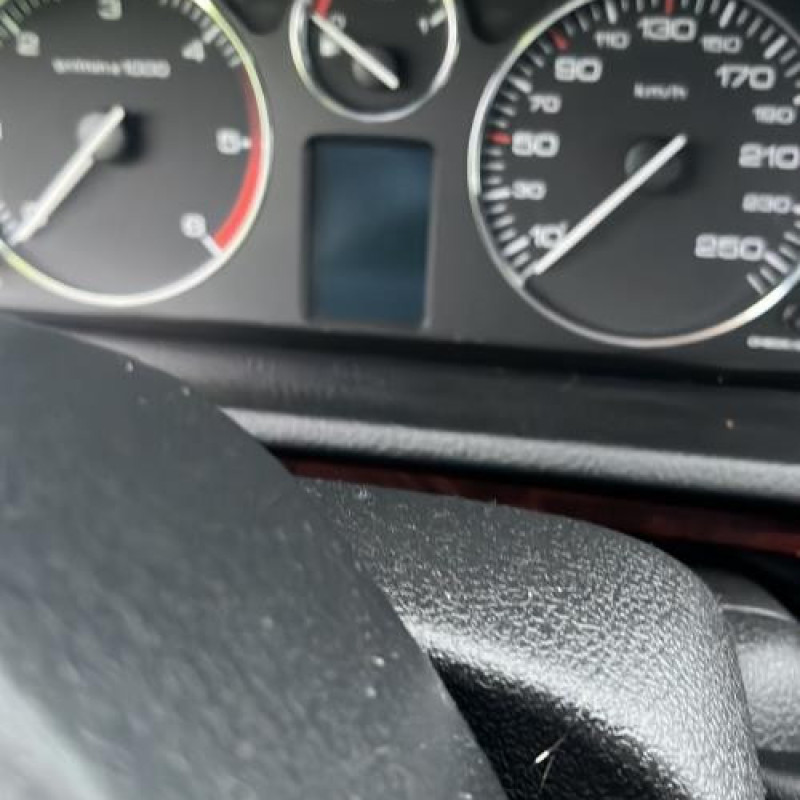 Retroviseur gauche PEUGEOT 407 Photo n°14
