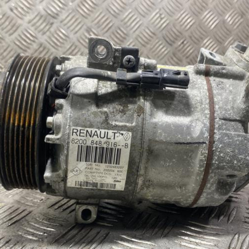 Compresseur clim RENAULT TRAFIC 3 COURT Photo n°2