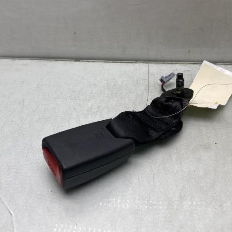 Attache ceinture arriere gauche RENAULT CAPTUR 1 Photo n°3